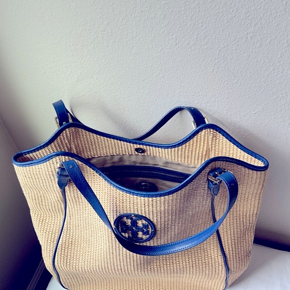 Tory Burch Straw Handbag - Picture 6 of 6